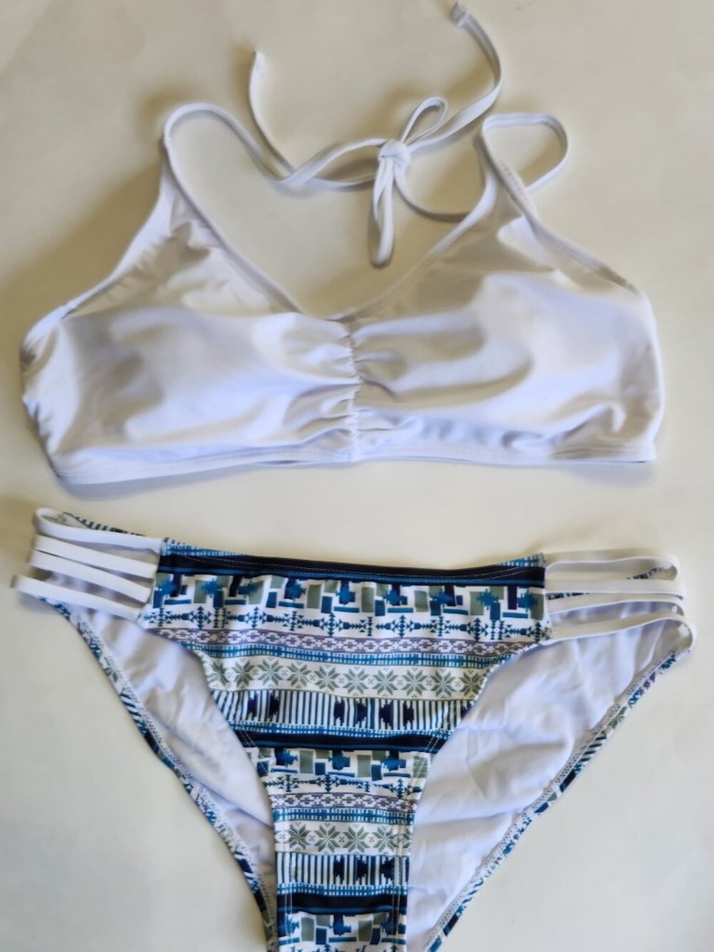 Women's Printing Cutout Strappy Halter Bikini - White & Blue - Size L